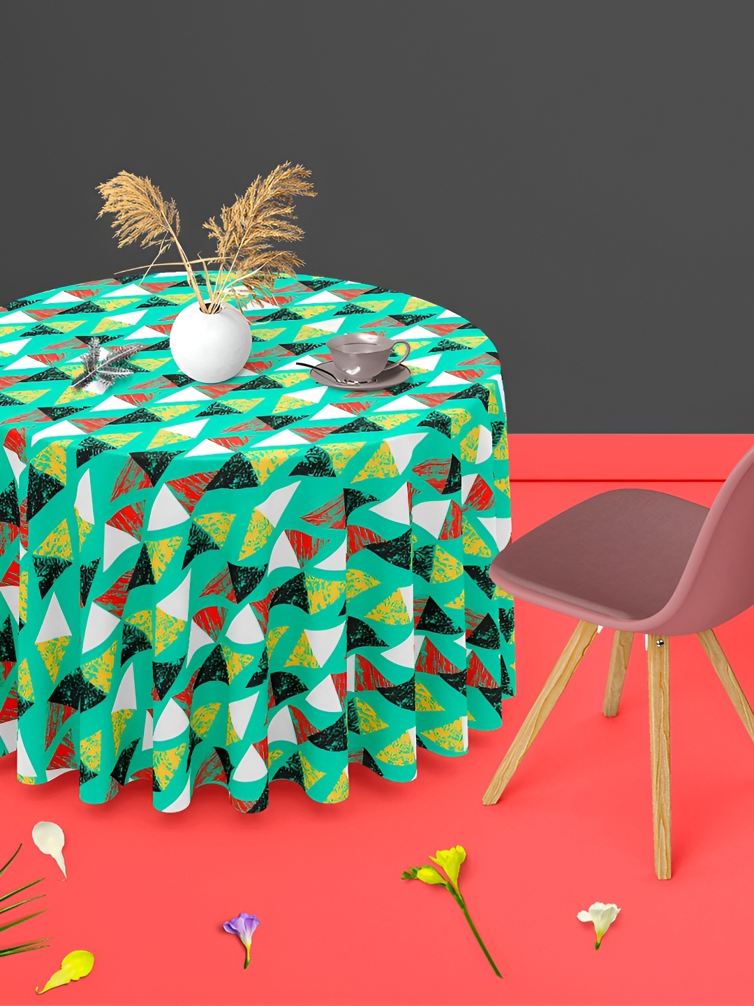 

ArtzFolio Green & Red Geometric Printed Anti-Slip Round 4-Seater Table Cover