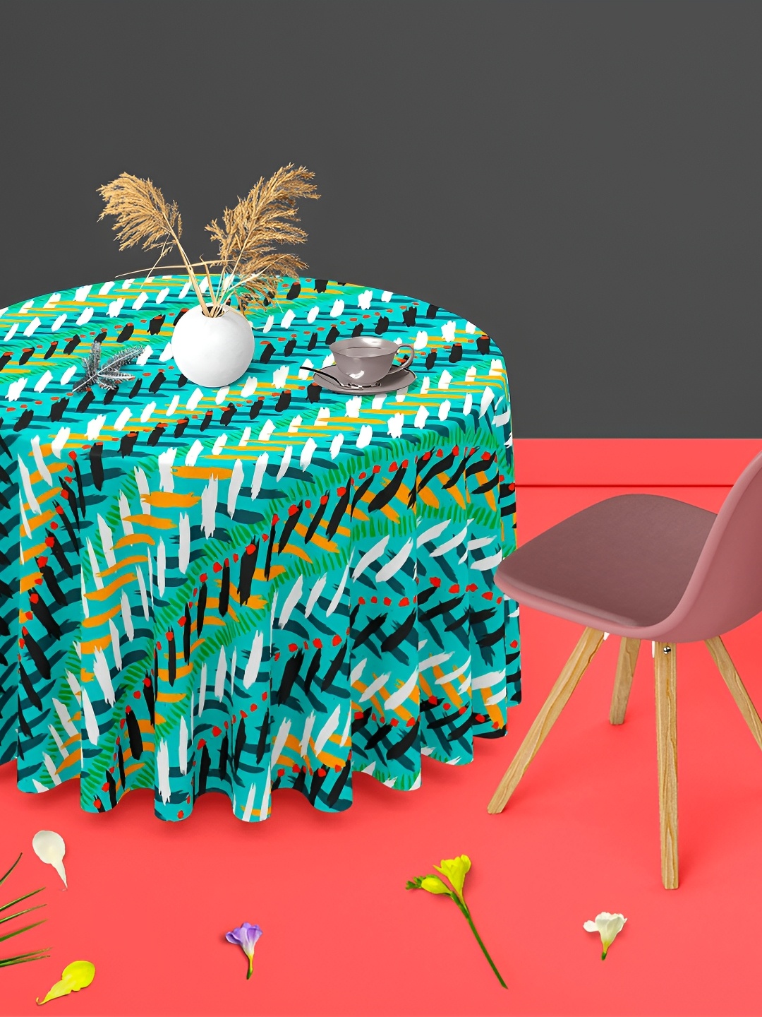 

ArtzFolio Green Anti-Slip Round 6-Seater Table Cover