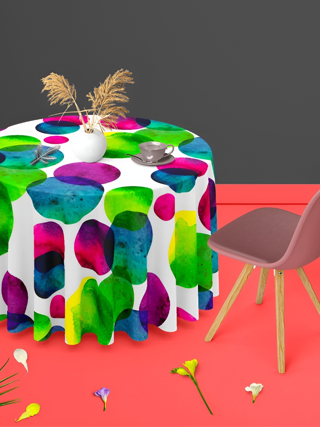 

ArtzFolio White & Green Anti-Slip Round 4-Seater Table Cover