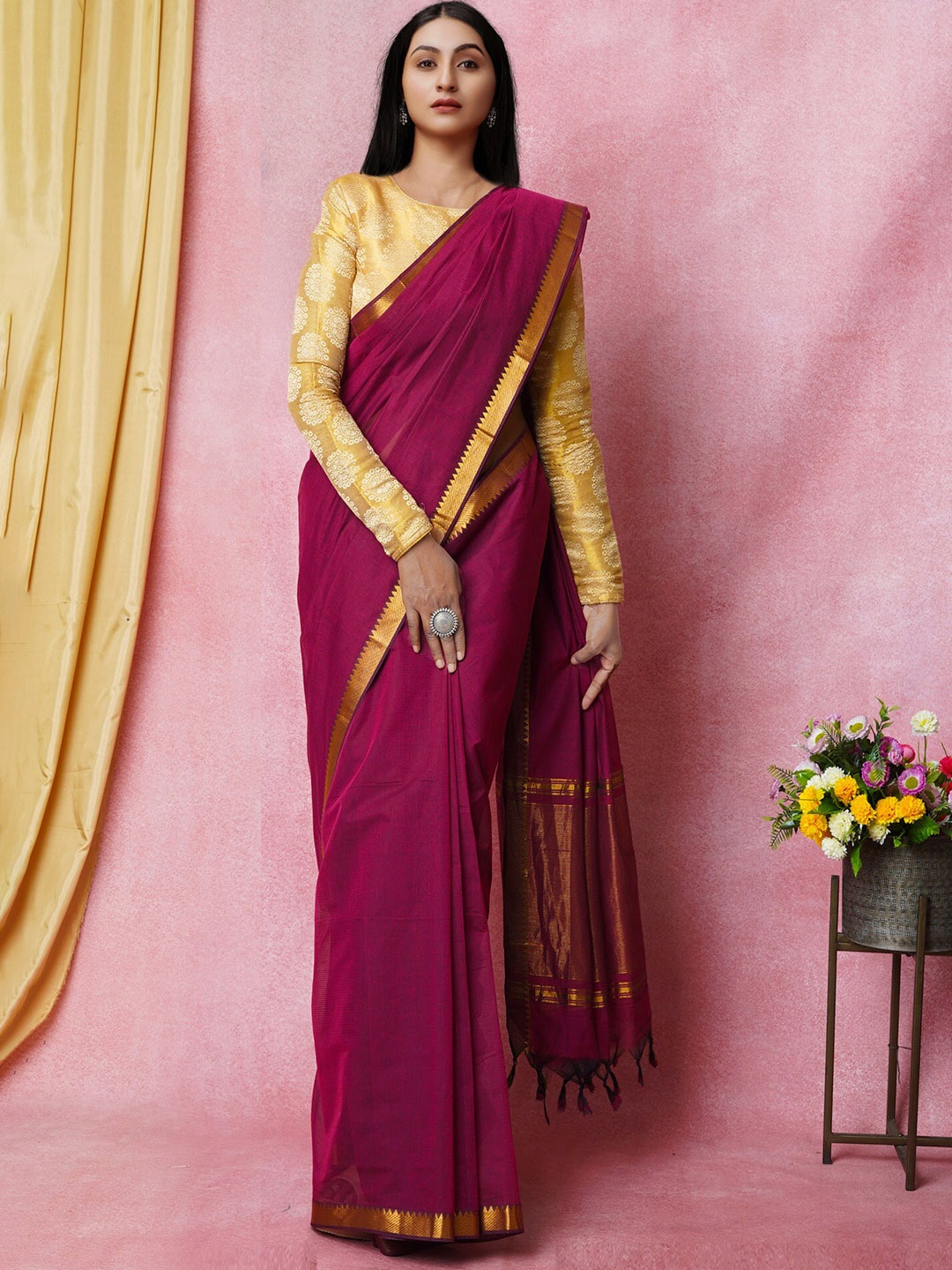 

Unnati Silks Pure Cotton Handloom Mangalagiri Zari Saree, Pink
