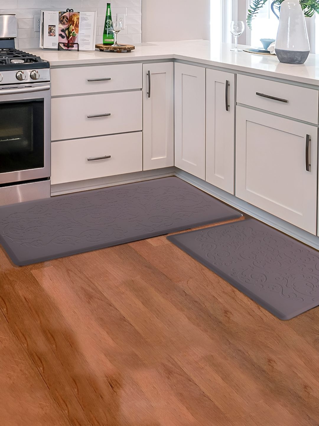 

LUXEHOME INTERNATIONAL 2-Pcs Brown Textured Anti-Skid Kitchen Runners