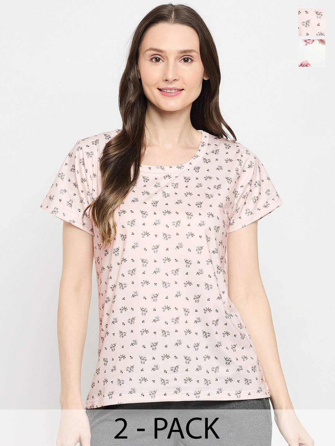 

Camey Women 2 Printed Pockets T-shirt, Multi