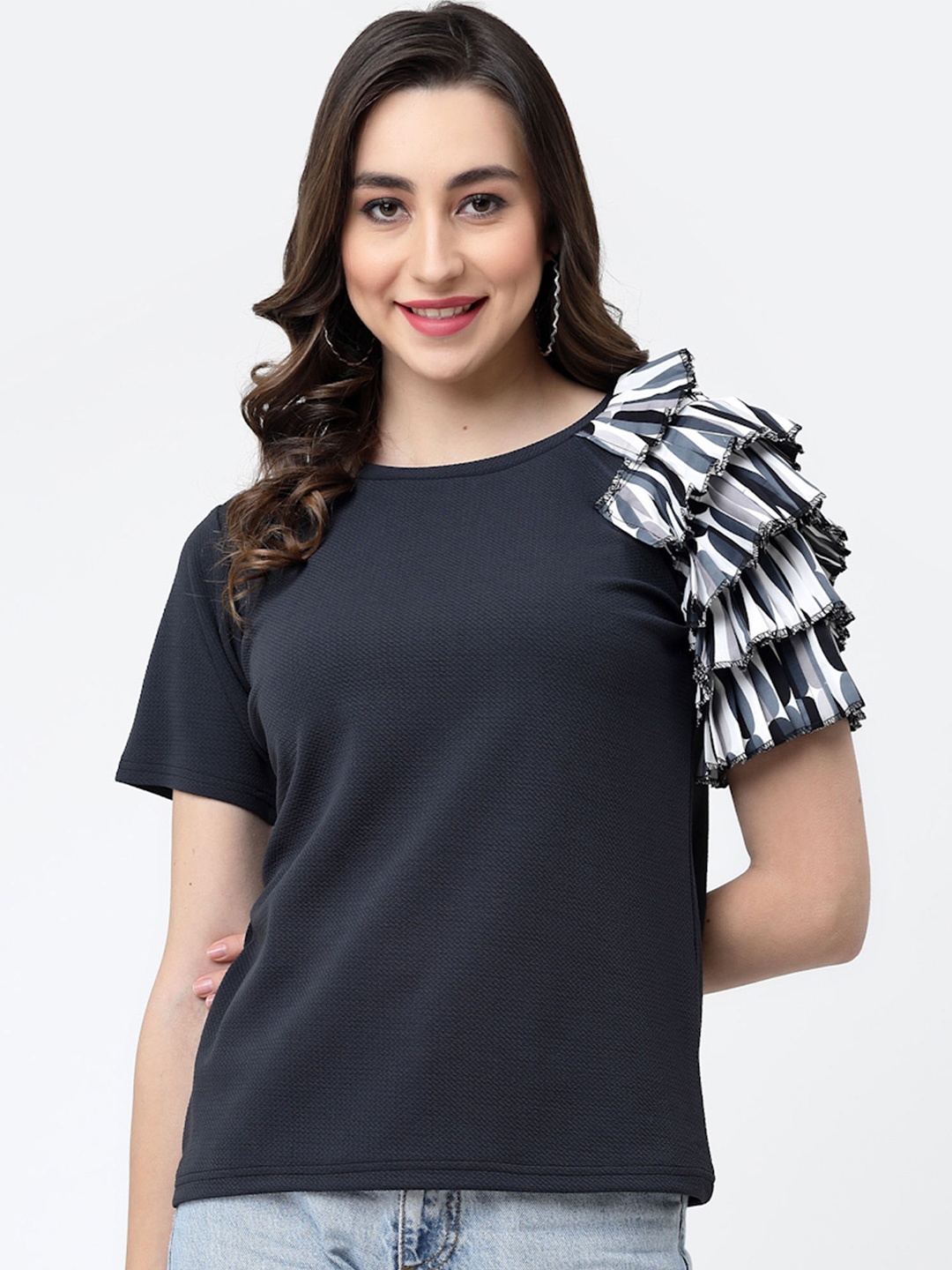 

MISS AYSE Top, Grey