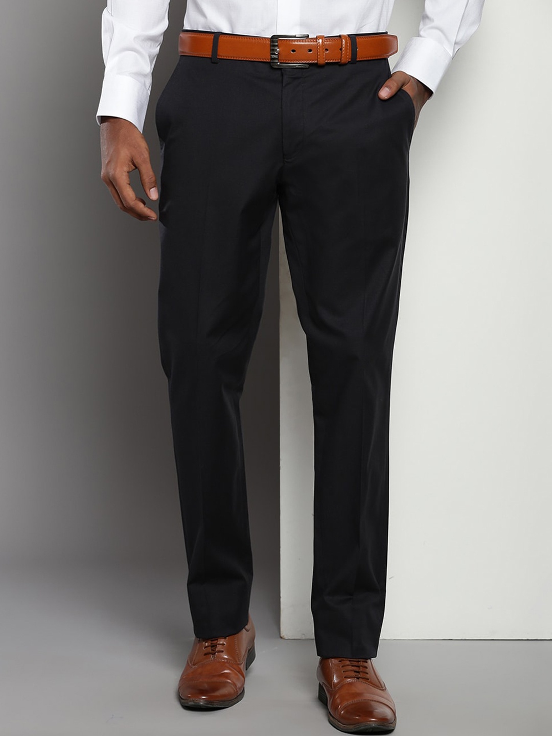 

Tommy Hilfiger Men Mid-Rise Formal Trouser, Black