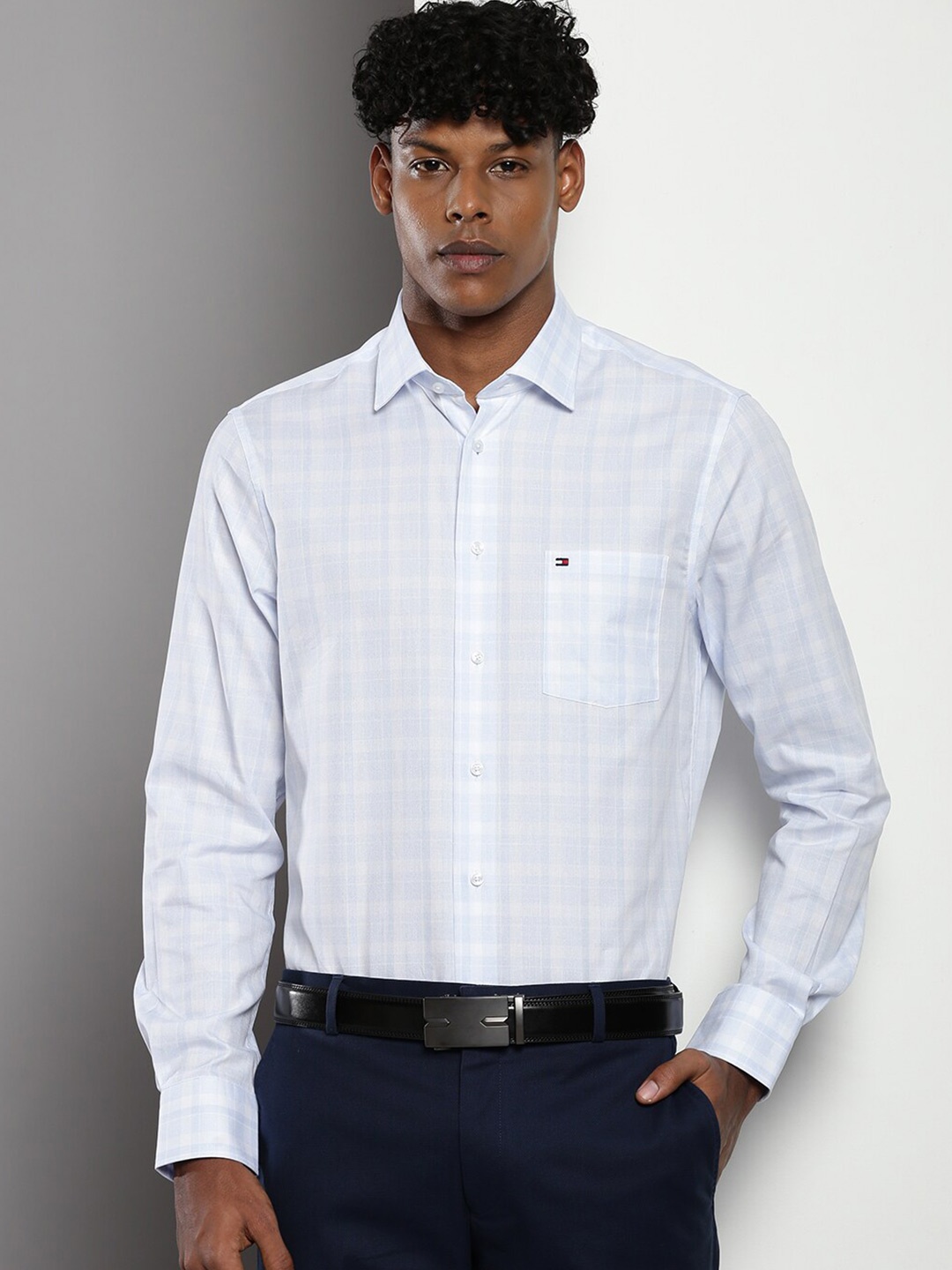 

Tommy Hilfiger Men Opaque Checked Casual Shirt, Blue