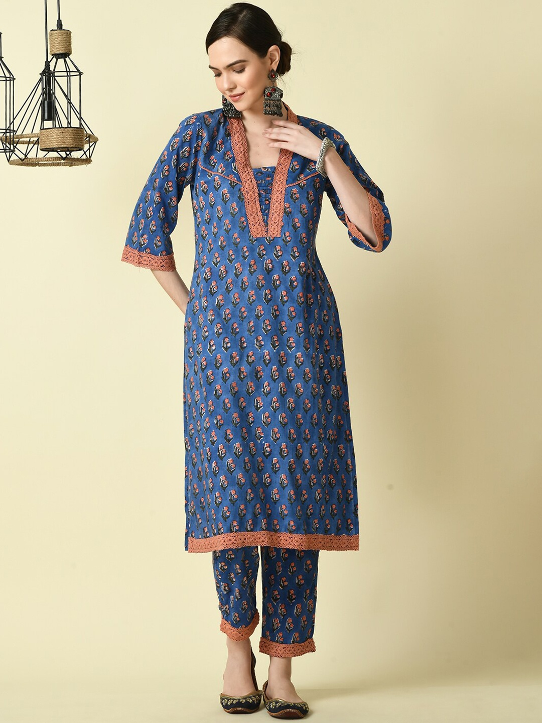 

KALINI Floral Printed Regular Pure Cotton Kurta with Trousers, Blue