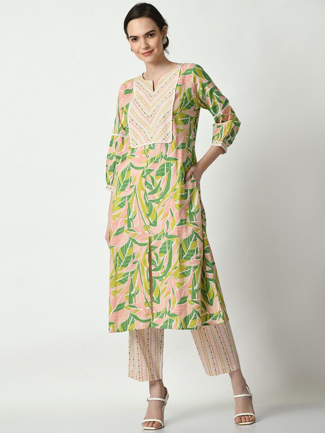 

KALINI Floral Printed Puff Sleeves Multiple Slits Pure Cotton Kurta with Palazzos, Green