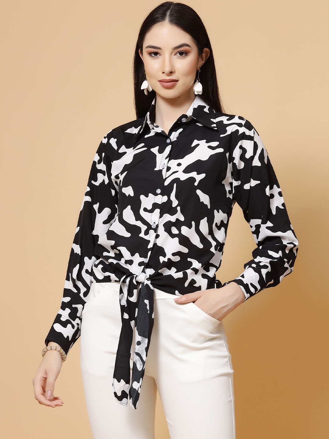 

MISS AYSE Floral Print Crepe Top, Black