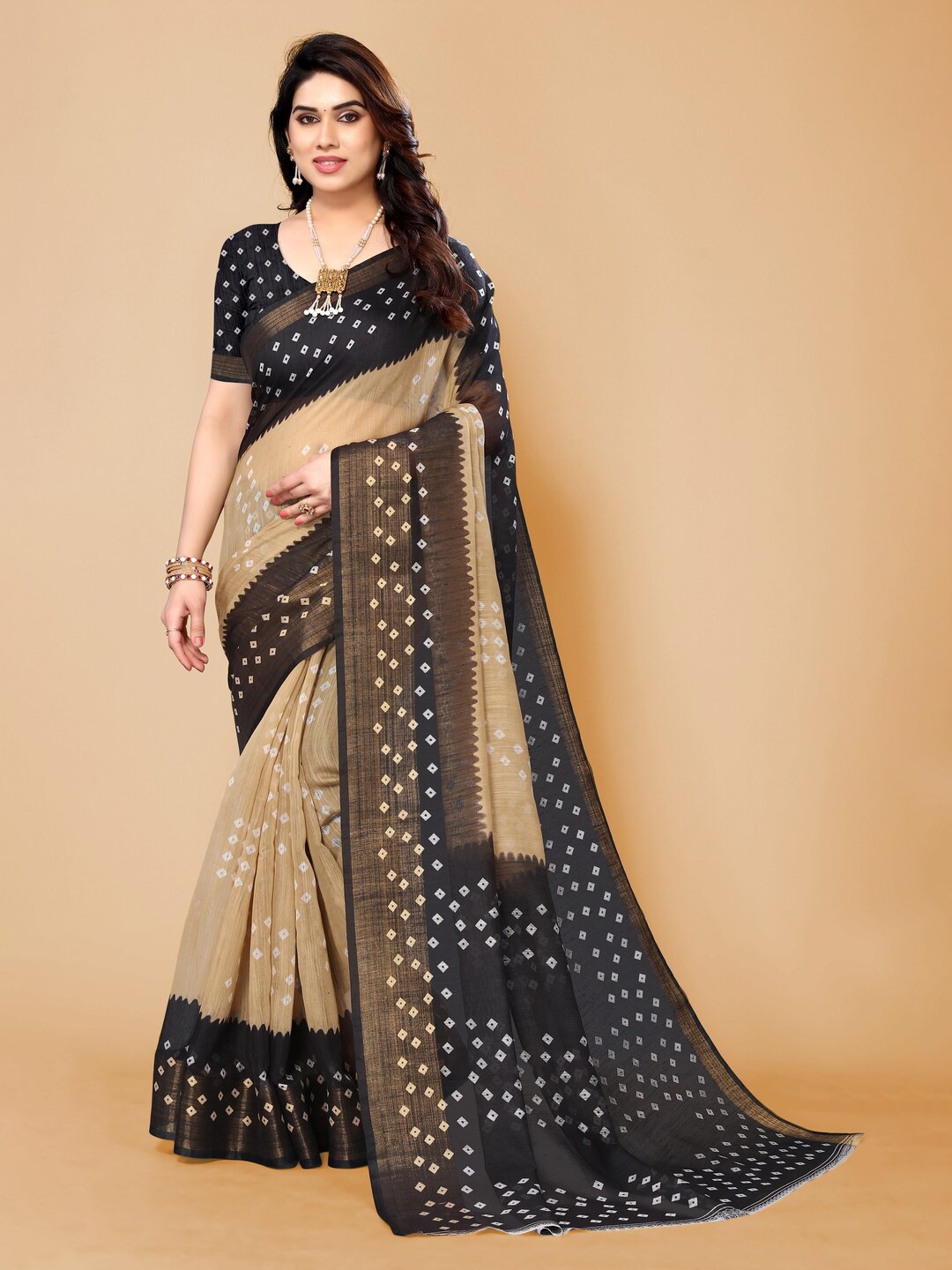 

Bandhanivilla Printed Zari Bandhani Saree, Cream