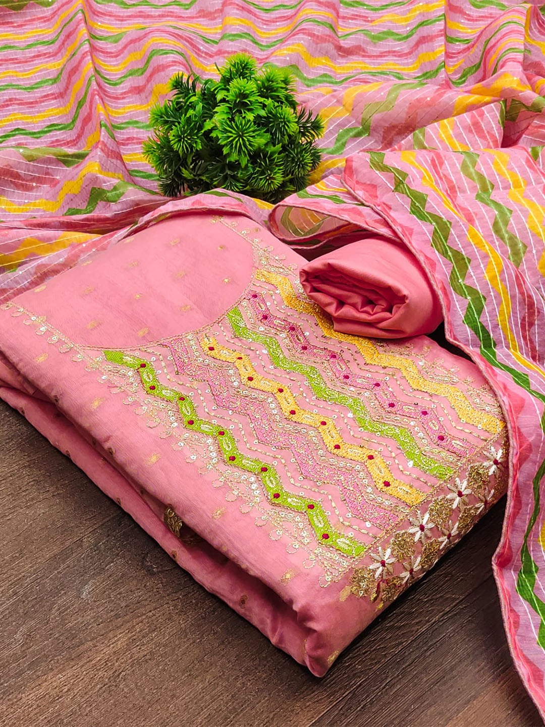 

ZEEPKART Ethnic Motifs Embroidered Unstitched Dress Material, Pink