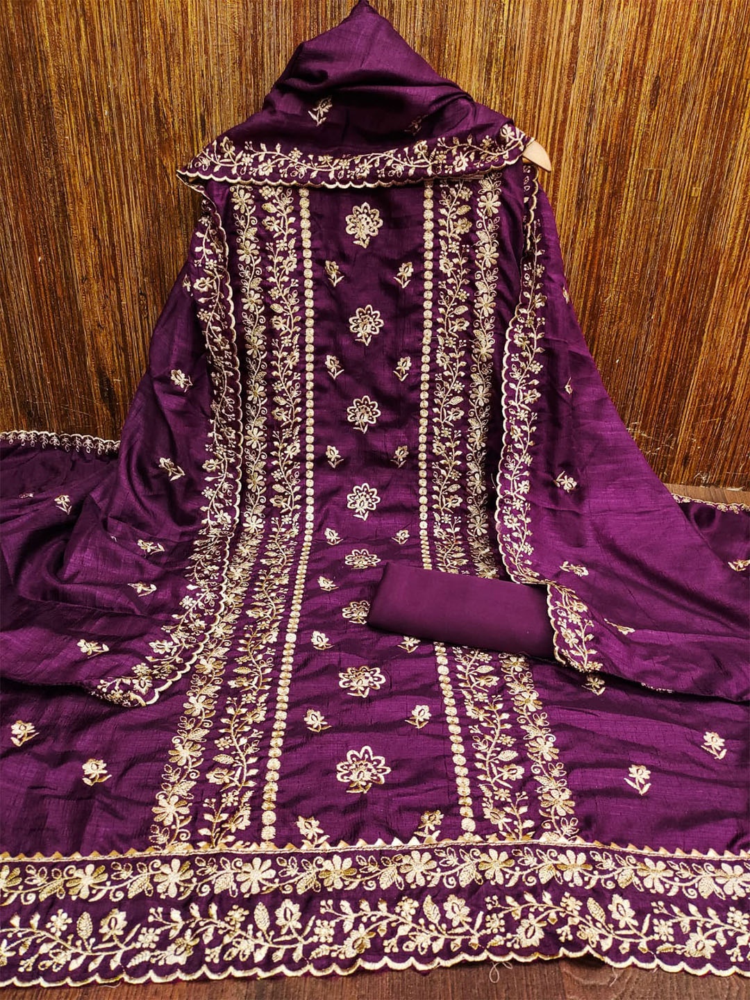 

ZEEPKART Embroidered Unstitched Dress Material, Purple