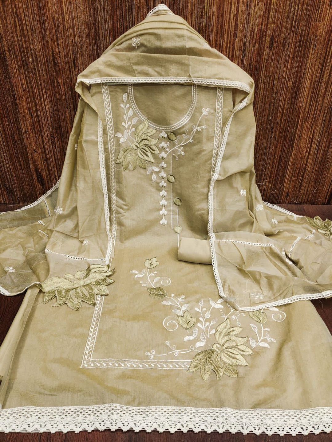 

ZEEPKART Embroidered Organza Unstitched Dress Material, Cream