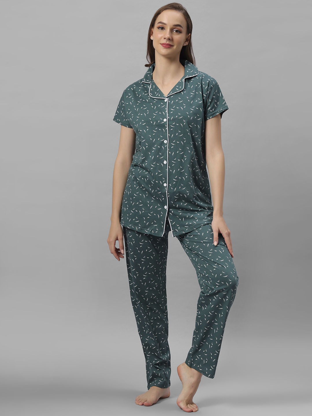 

DZZO Abstract Printed Pure Cotton Night suit, Green