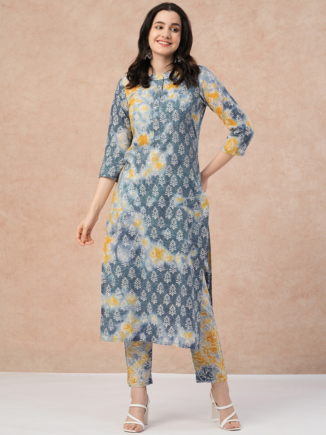 

KALINI Floral Printed Band Collar Kurta with Trousers, Blue