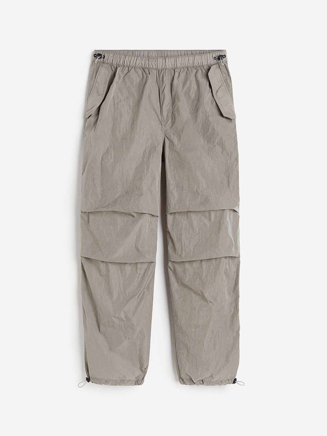 

H&M Men Loose Fit Nylon Parachute Trousers, Grey