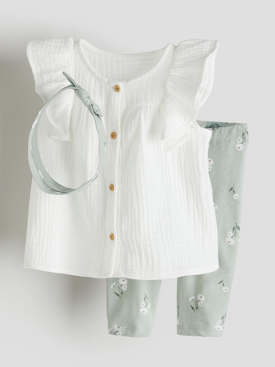 

H&M Girls 3-Piece Cotton Set, Green