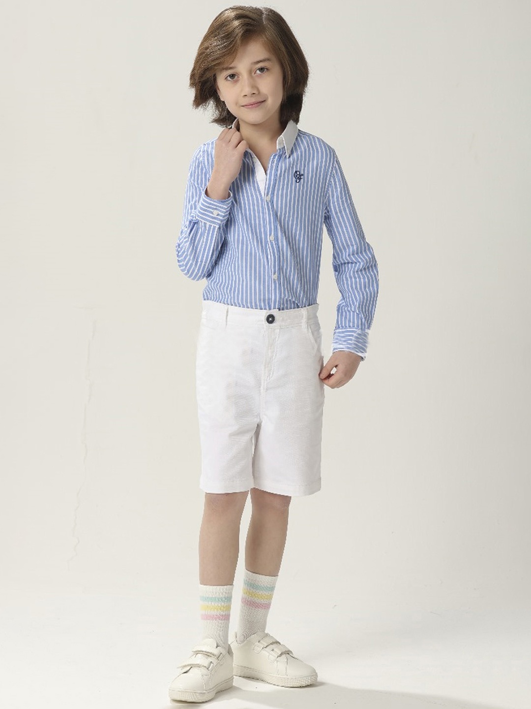 

One Friday Kids Boys Mid-Rise Cotton Shorts With Pockets, Off white