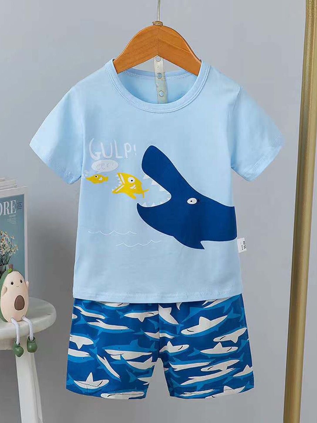 

Bold N Elegant Kids Shark Printed Pure Cotton T-shirt with Shorts, Blue