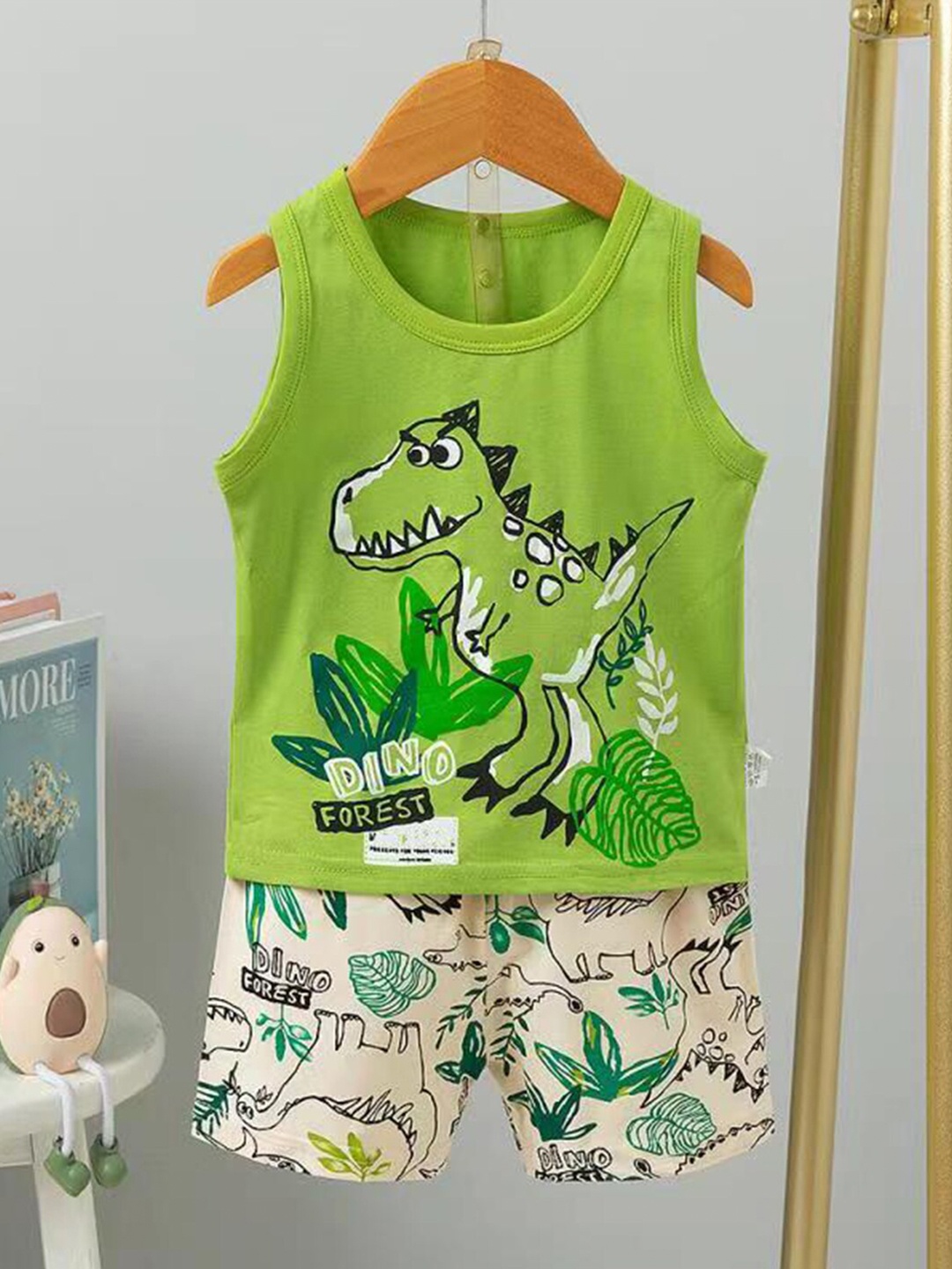 

Bold N Elegant Kids Dino Printed Pure Cotton T-shirt with Shorts, Green