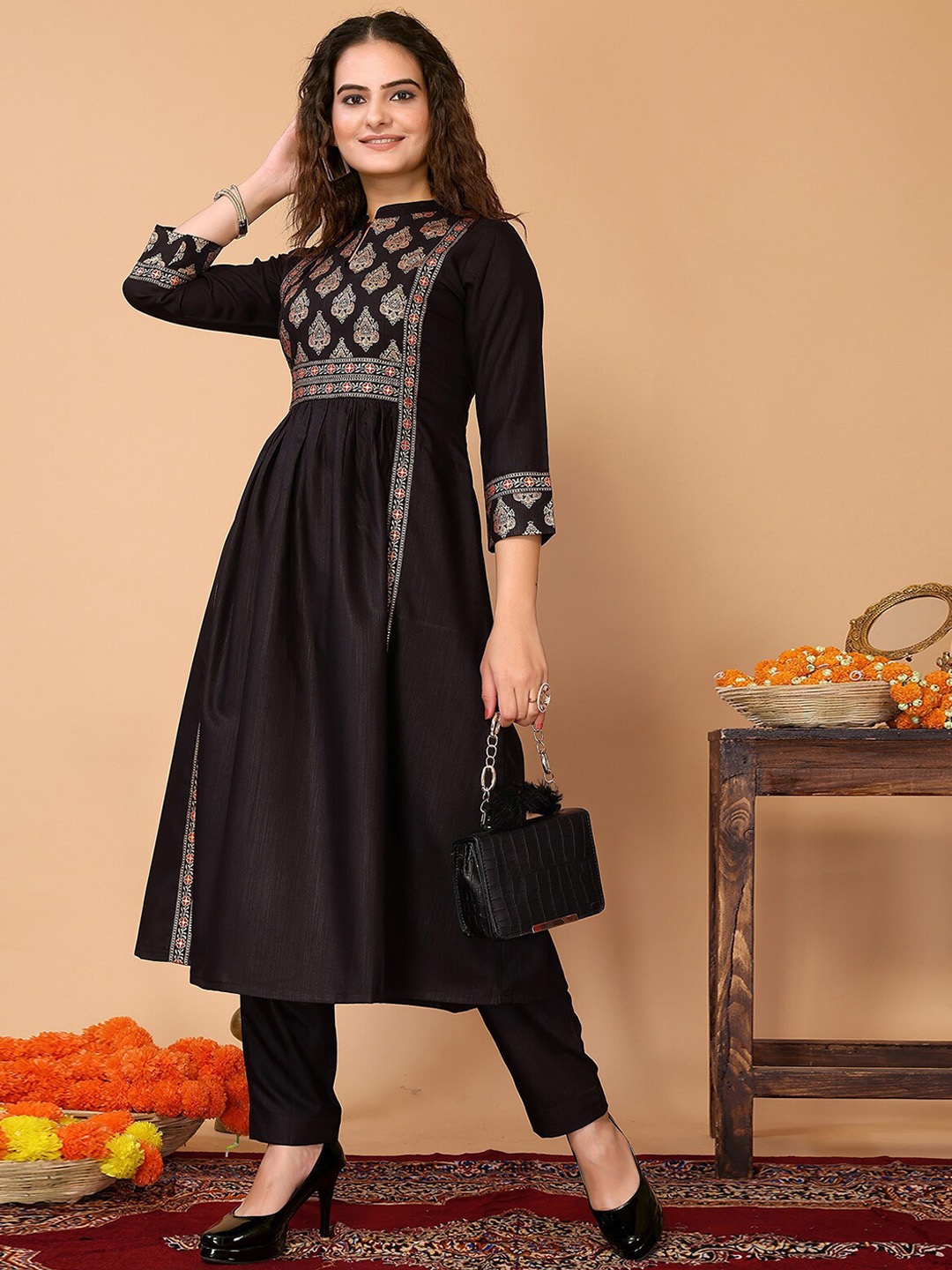 

ODETTE Ethnic Motifs Yoke Design Anarkali Kurta with Palazzos, Black