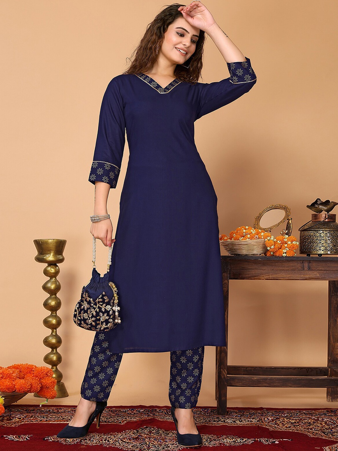 

ODETTE Floral Printed Regular Gotta Patti Kurta With Palazzos, Navy blue