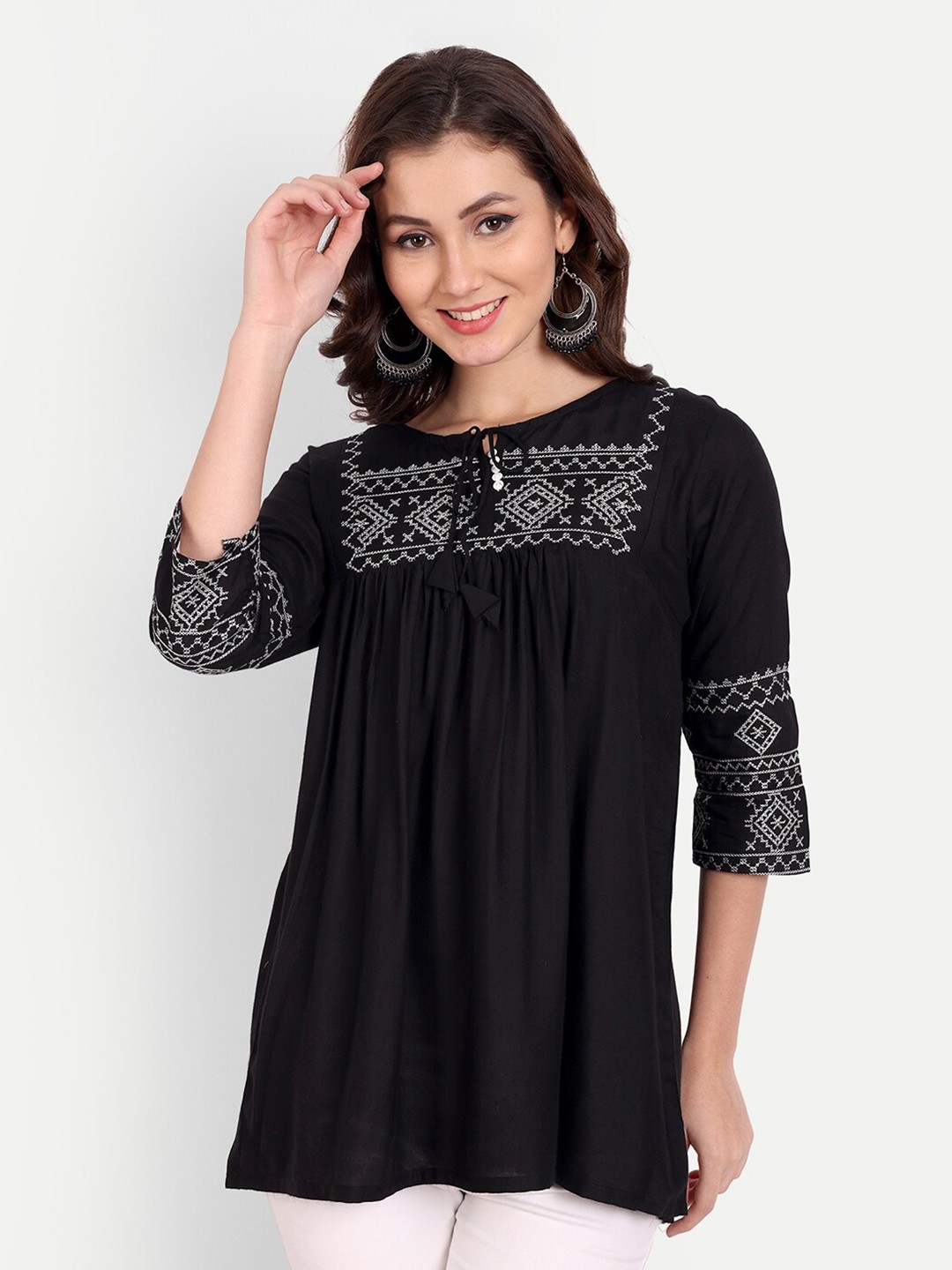 

PARTHVI Embroidered Tie-Up Neck Thread Work Kurti, Black