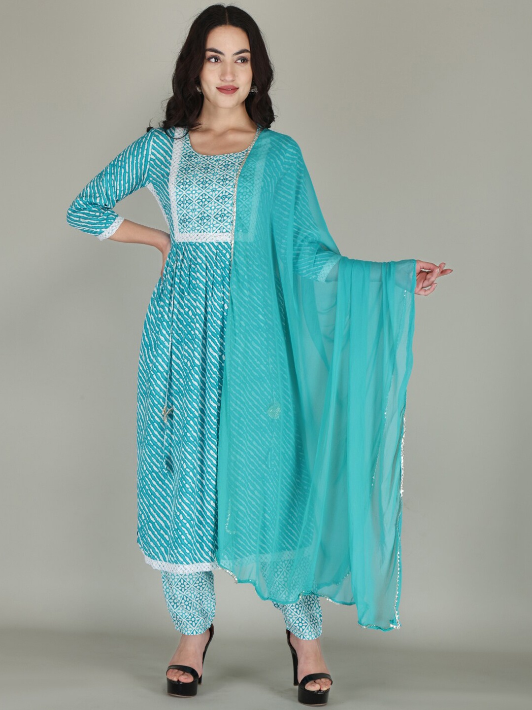 

PARTHVI Leheriya Regular Thread Work Kurta with Trousers & Dupatta, Blue
