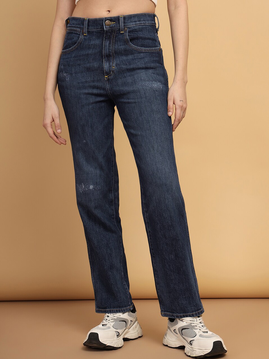 

Wrangler Women Straight Fit High-Rise Light Fade Stretchable Jeans, Navy blue