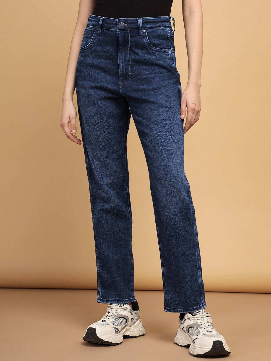 

Wrangler Women Slim Fit High-Rise Light Fade Stretchable Jeans, Navy blue