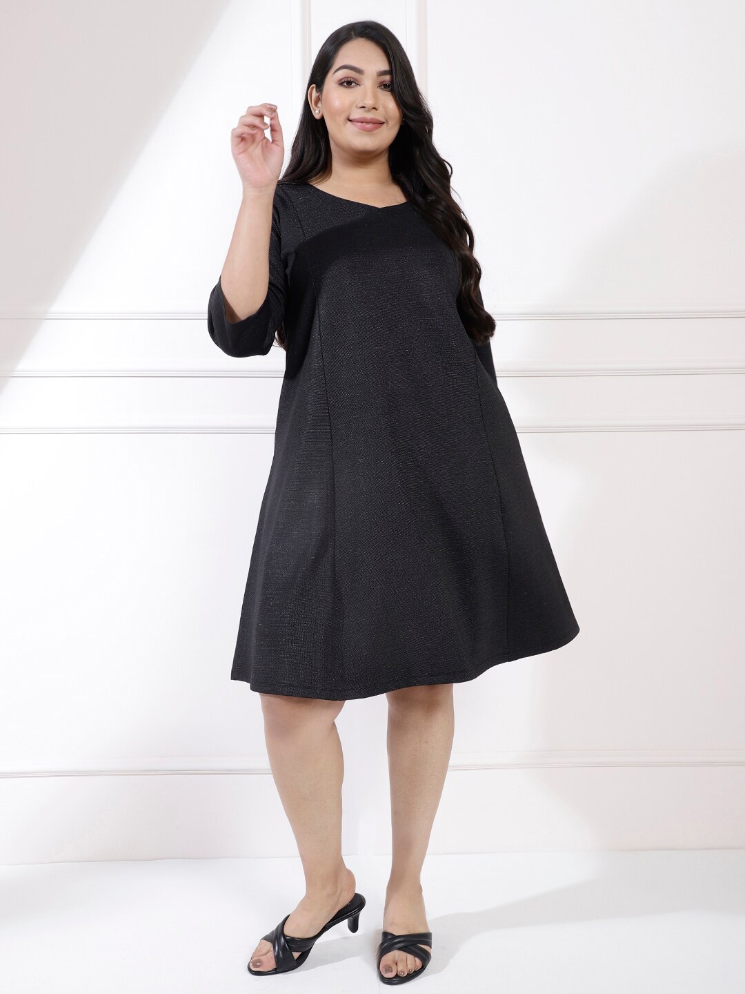 

Amydus Plus Size V-Neck A-Line Party Dress, Black