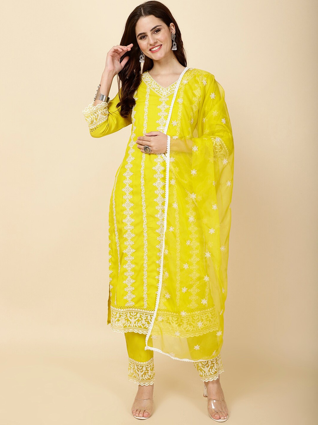 

Meena Bazaar Floral Embroidered Regular Straight Kurta With Trousers & Dupatta, Lime green