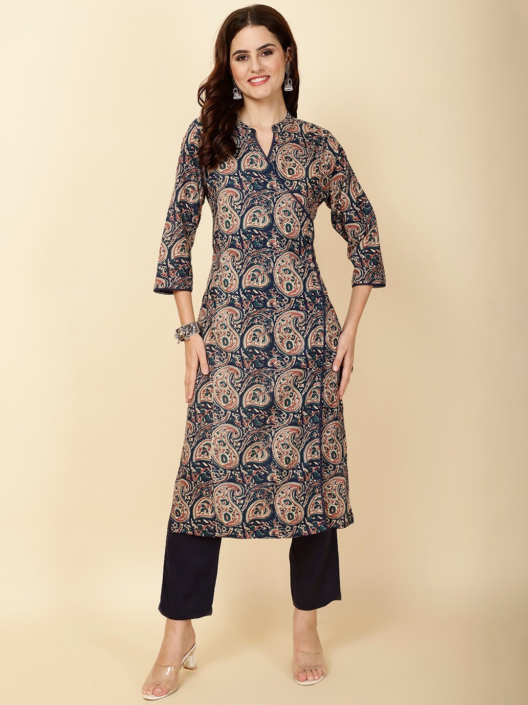 

Meena Bazaar Paisley Printed Regular Angrakha Style Kurta With Trousers, Navy blue