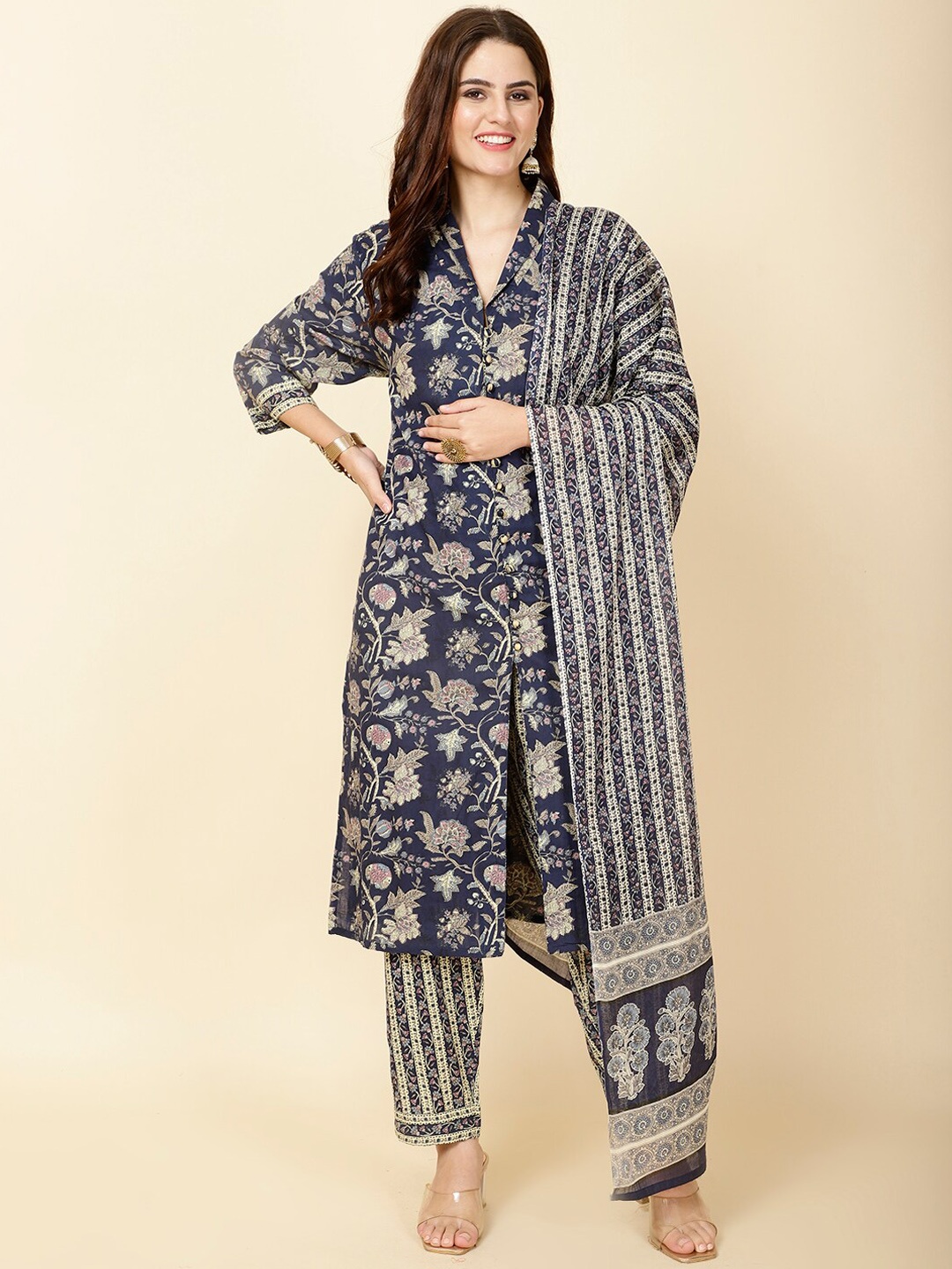 

Meena Bazaar Floral Printed Regular Kurta with Trousers & With Dupatta, Navy blue