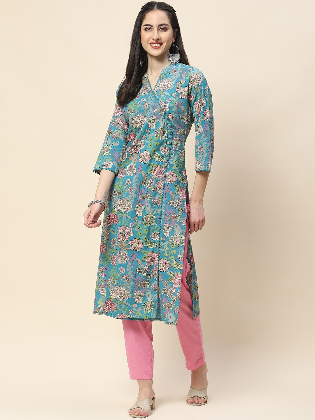 

Meena Bazaar Floral Printed Regular Sequinned Angrakha Style Kurta With Trousers, Blue