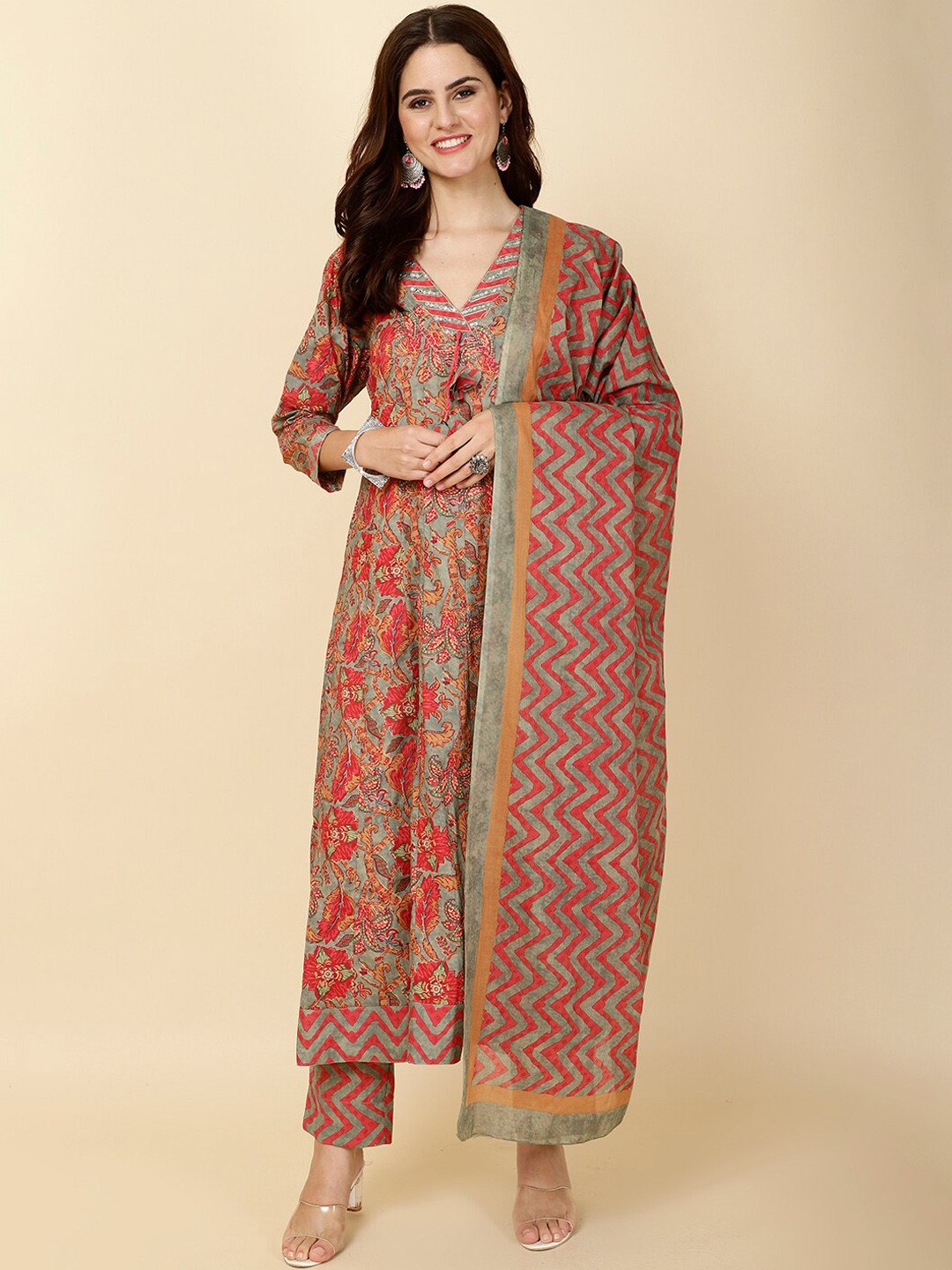 

Meena Bazaar Ethnic Motifs Printed Regular A-Line Kurta with Trousers & Dupatta, Green