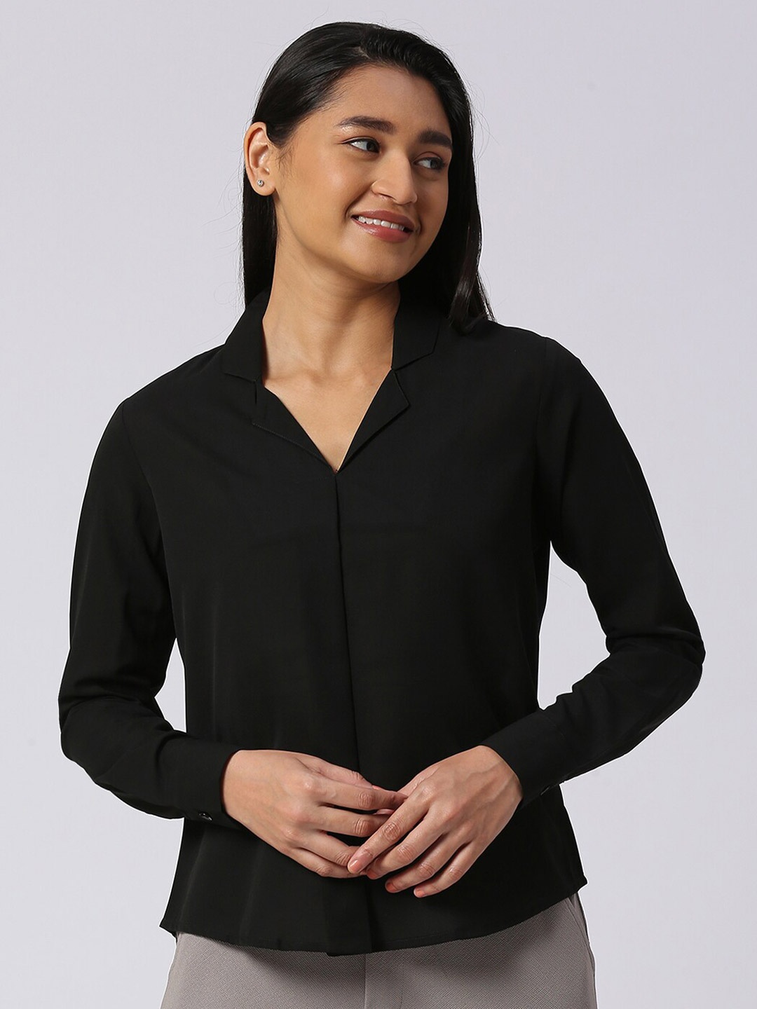 

FITHUB Shirt Style Top, Black