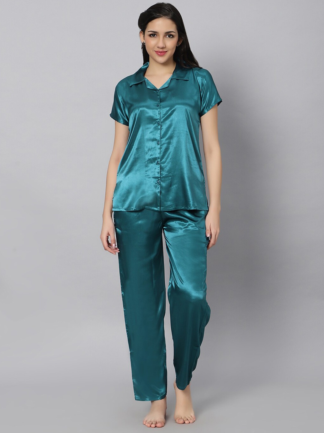 

QUIRA Lapel Collar Satin Night Suit, Green