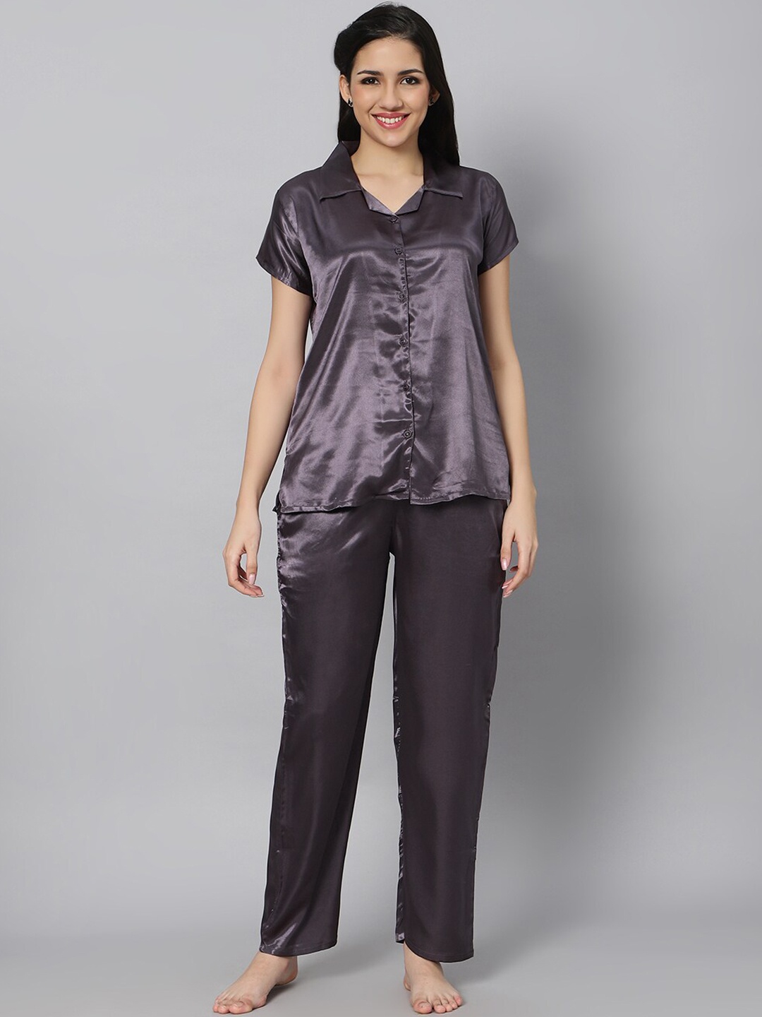 

QUIRA Lapel Collar Satin Night Suit, Grey
