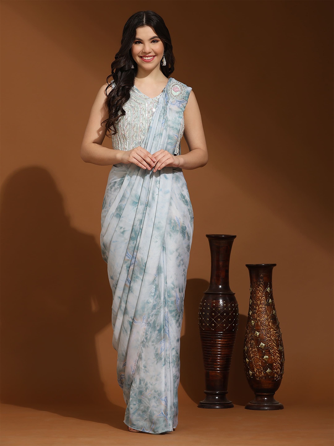 

AMOHA TRENDZ Floral Satin Ready to wear Saree, Blue