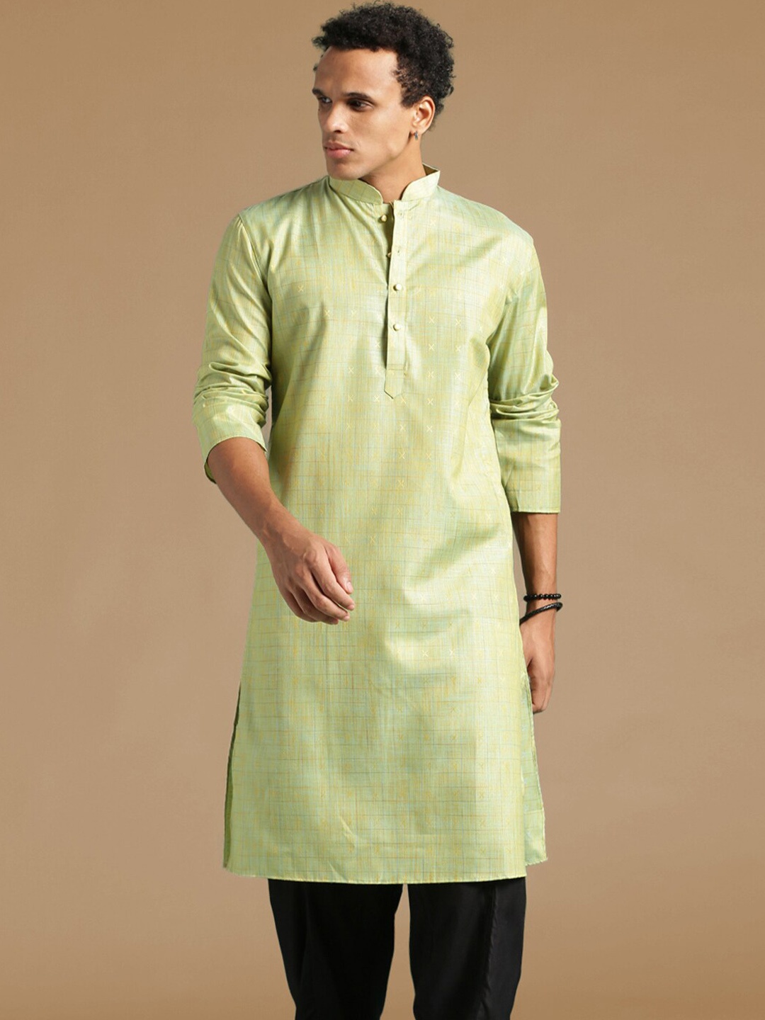 

Sanwara Men Embroidered Flared Sleeves Thread Work Summer Sheers Kurta, Green
