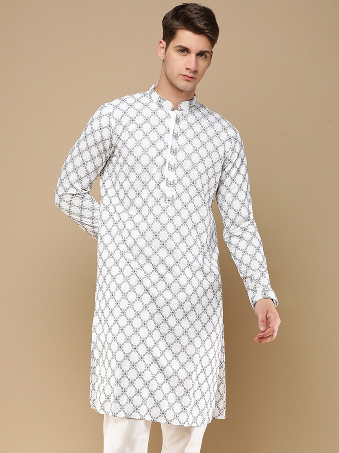

Sanwara Men Geometric Yoke Design Thread Work Summer Sheers Kurta, Off white