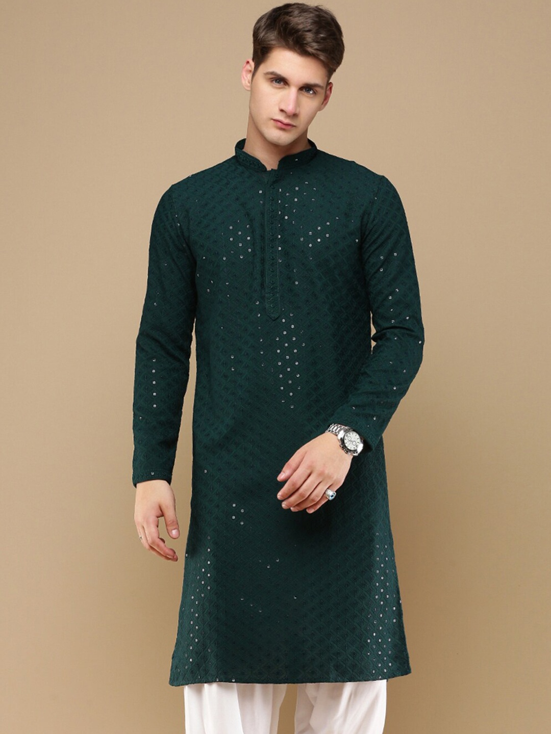 

Sanwara Men Thread Work Summer Sheers Kurta, Green