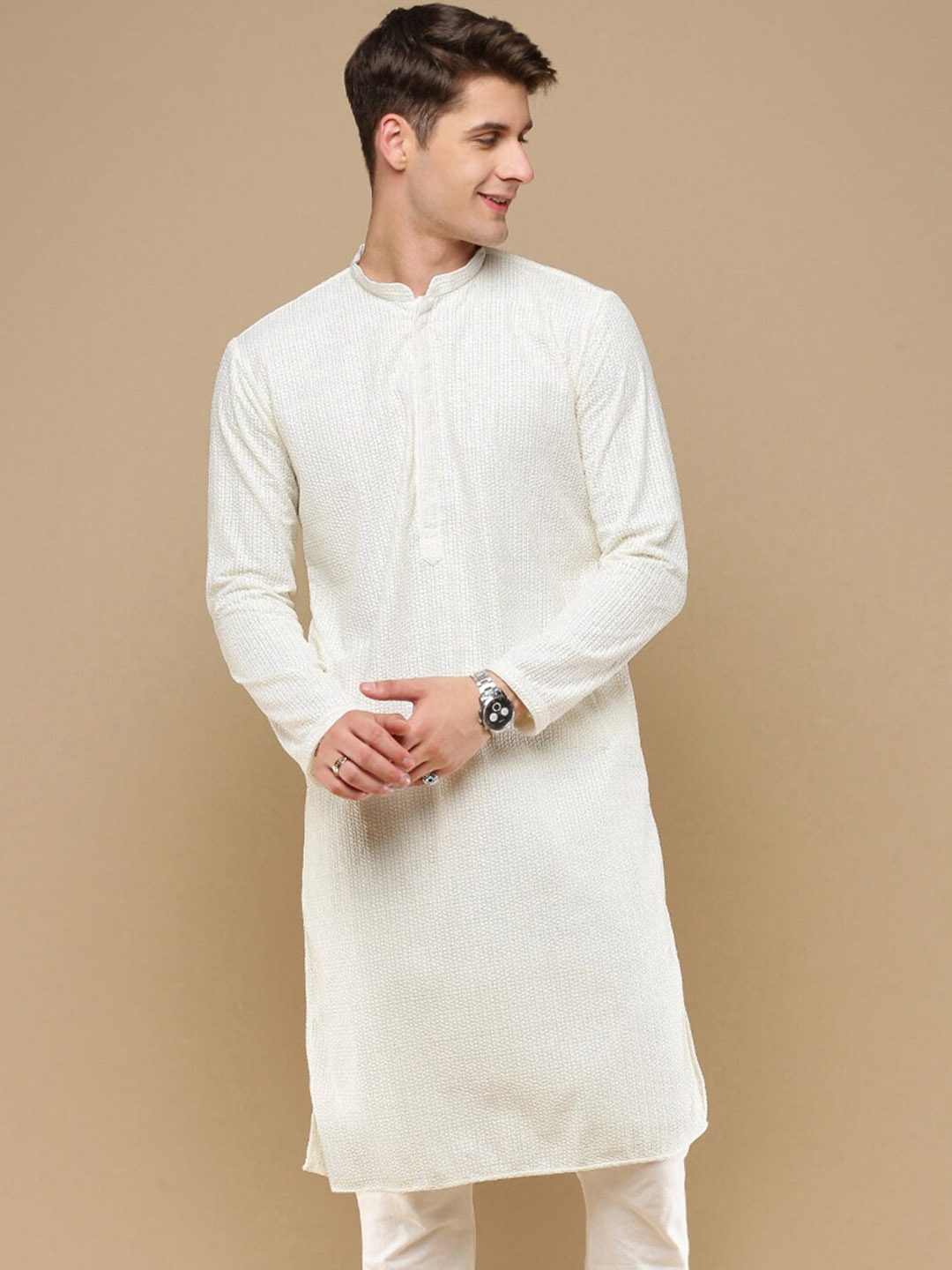 

Sanwara Men Thread Work Summer Sheers Kurta, Off white