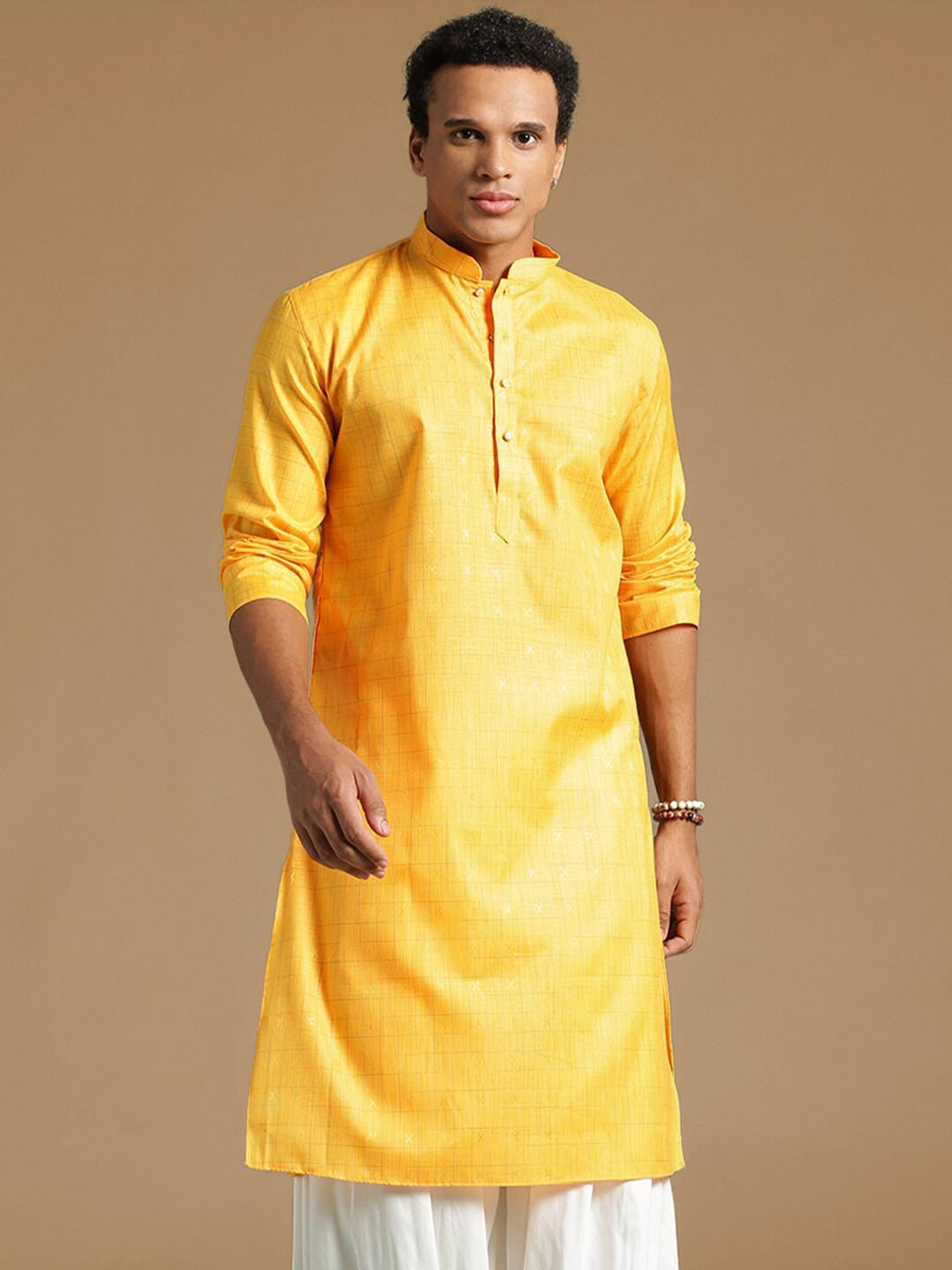

Sanwara Men Thread Work Summer Sheers Kurta, Yellow