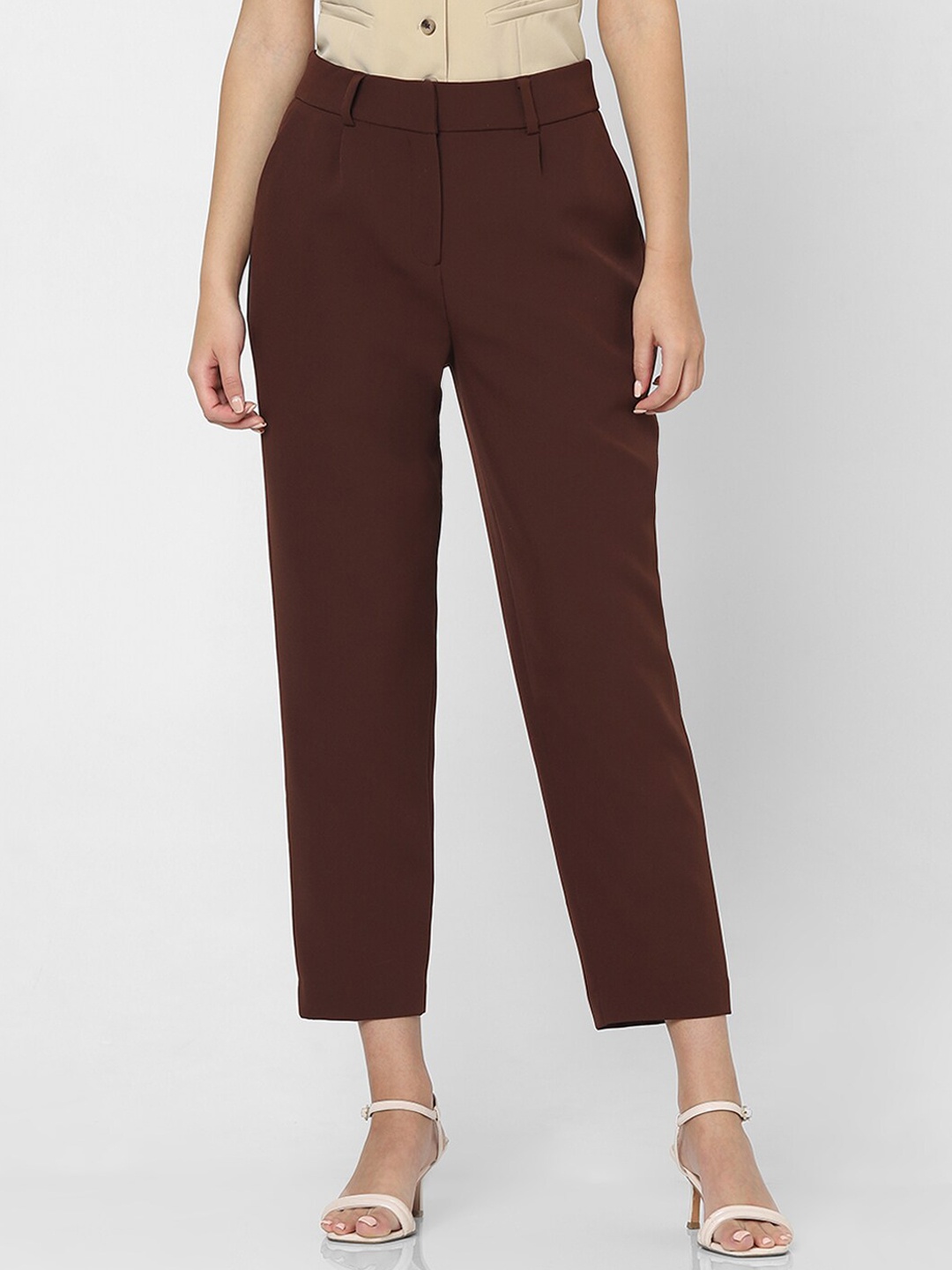 

Vero Moda Women Slim Fit High-Rise Trousers, Brown