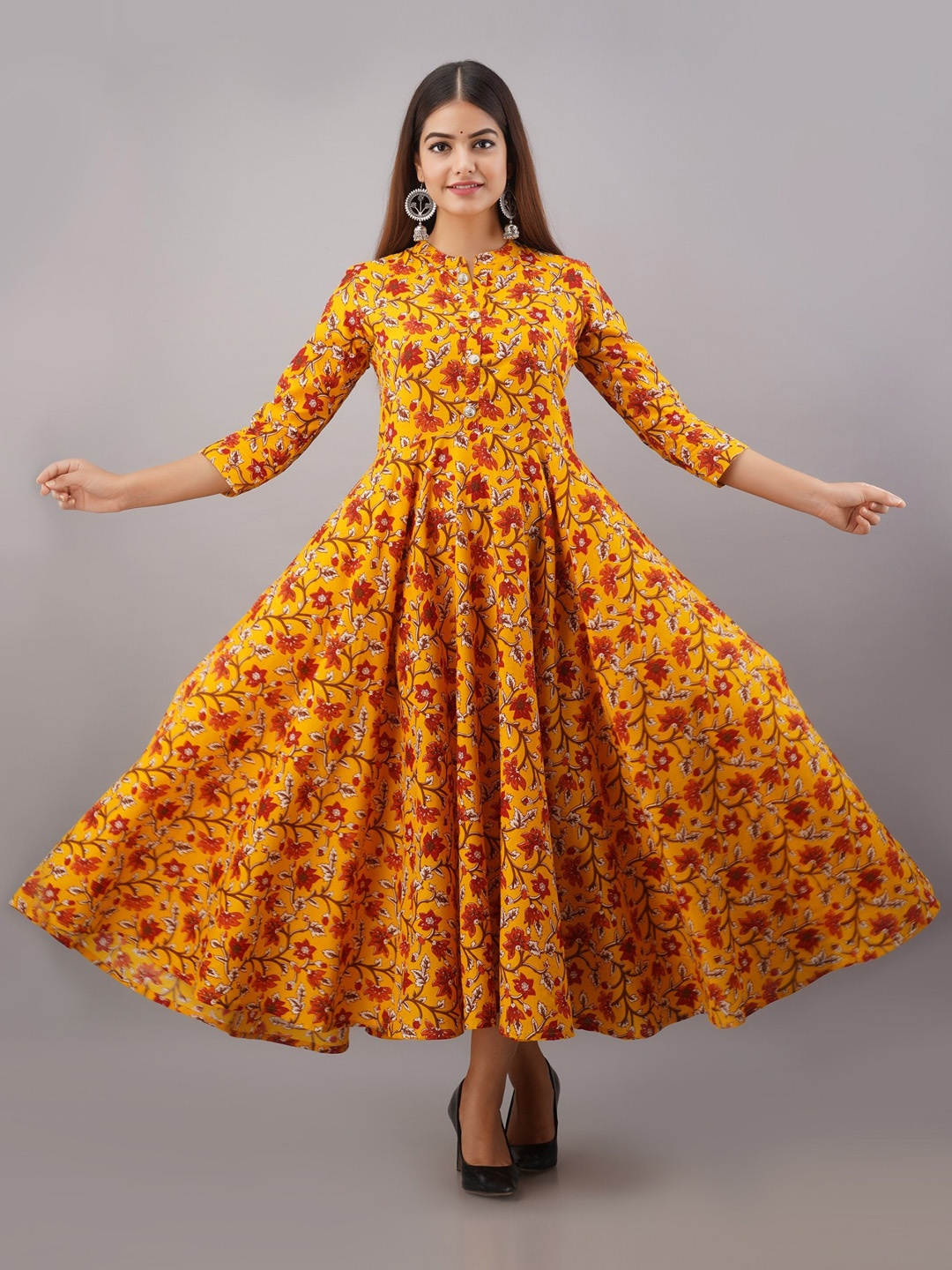 

BAIRAJ Women Ethnic Motifs Printed Thread Work Floral Anarkali Kurta, Mustard