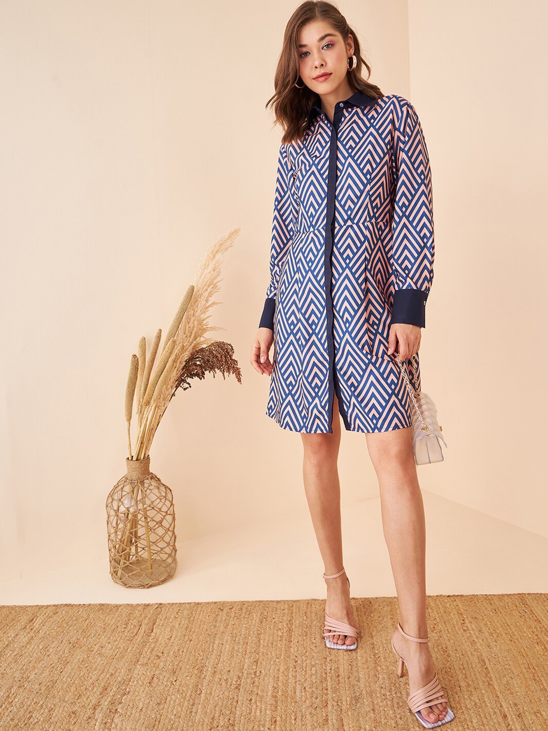 

Kibo Women Shirt collar Geometric Printed Crepe Shirt Dress, Navy blue