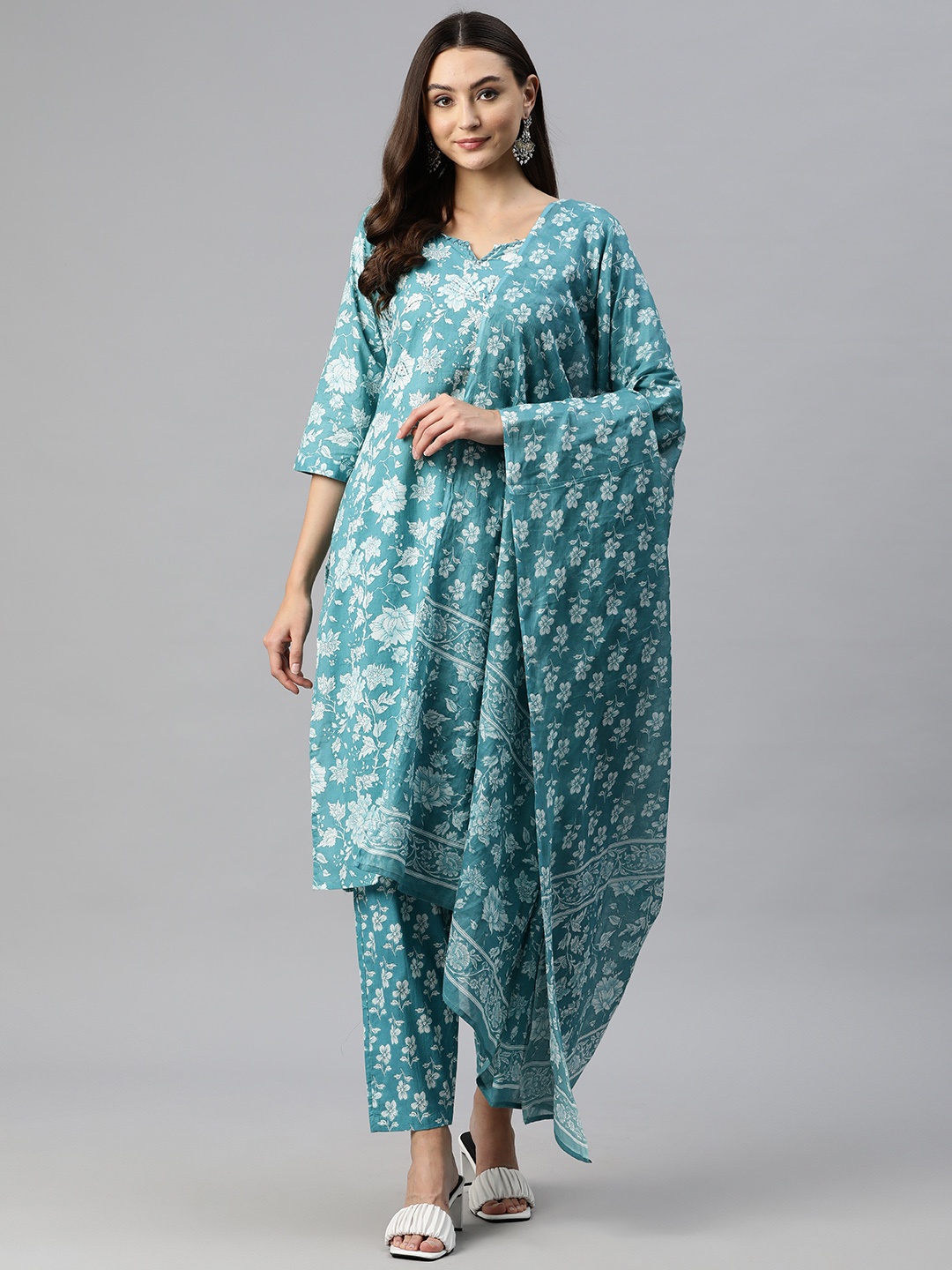 

Readiprint Women Floral Printed Pure Cotton Kurta with Trousers & Dupatta, Blue