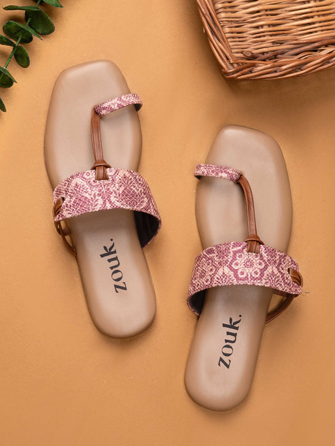 

ZOUK Women One Toe Flats, Pink