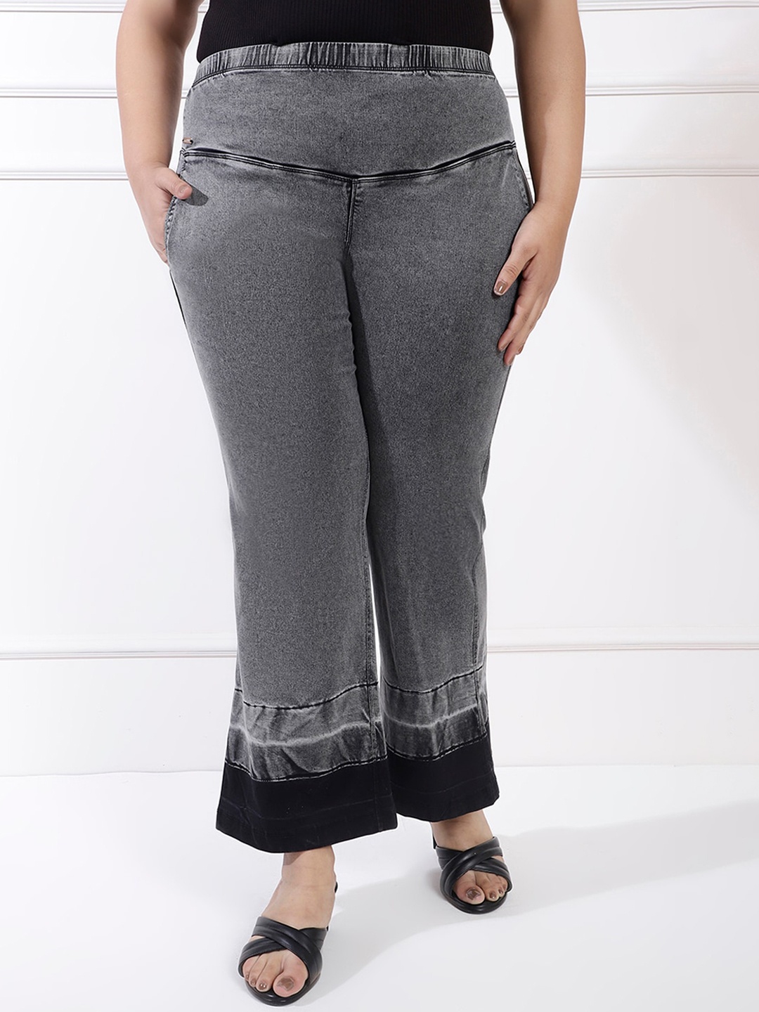 

Amydus Women Plus Size Ash Jean Designer Flare Jeans, Black